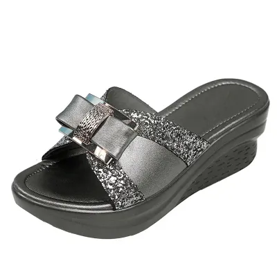 WOMEN'S SHINY BOW SLIPPERS